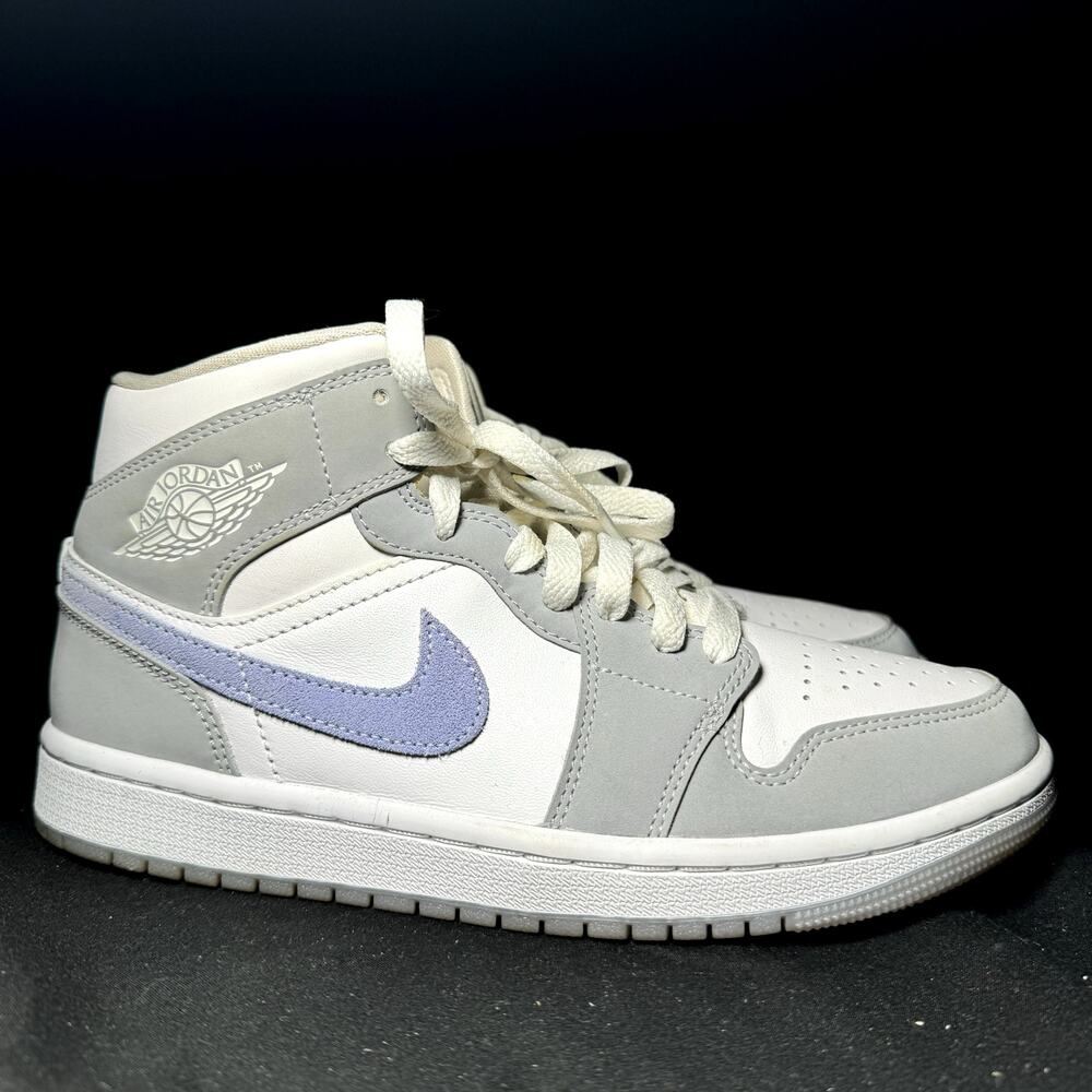 Wmns Nike Air Jordan 1 Mid Wolf Grey Aluminum - Size 7 -Women's Gray Shoes - Picture 8 of 8